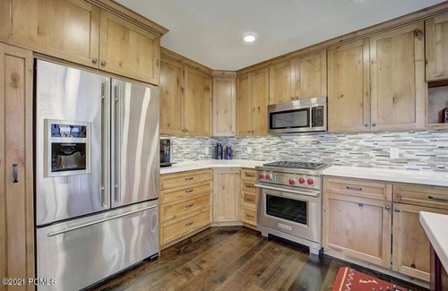 Deer Valley House | Fashionable Lower Deer Valley Ski Retreat, Close to Slopes & Old Town