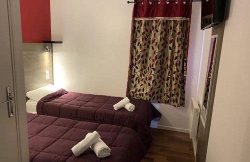 Brie-Comte-Robert Hotel | Fast Hotel Brie-Comte-Robert