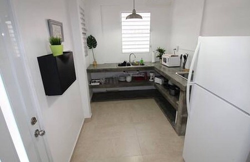 Parque Condo | Fast WiFi-Walk to Markets, Pharmacy, Eateries (A1)