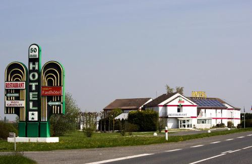 Montierchaume Hotel | Fasthotel Chateauroux