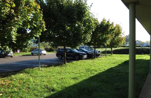 Carsac-Aillac Hotel | FASTHOTEL Sarlat - Abbys Hotel