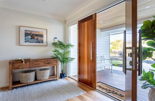 Dunsborough House | Fastnet I Private Properties