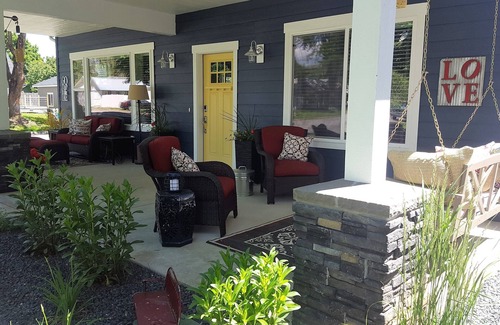 Coeur d'Alene House | Fat Louie's Retreat, walk to lake, downtown, shops & eateries. Kayaks included