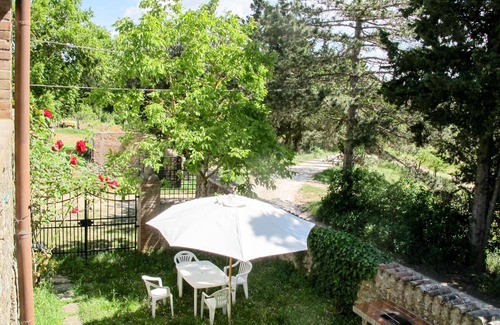 Monteriggioni Apartment | Fattoria Petraglia - Padronale by Interhome