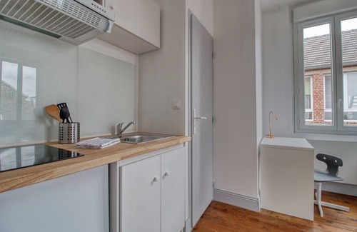 Saint-Quentin Apartment | 🌟Faubourg d'Isle 4🌟Studio🌟Cosy🌟 near station 🌟IUT🌟