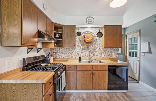 Wisconsin Dells House | Fawn Lake Cottage for Families Looking for Privacy
