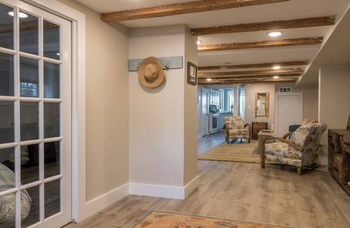 Commercial Street Apartment | Fay's Hideaway - Beachfront condo w/ patio, walk to restaurants & galleries.
