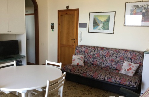 San Vincenzo Apartment | Fe. Where. facing the sea with sandy beach in San Vincenzo (Li) - Italy Tuscany-