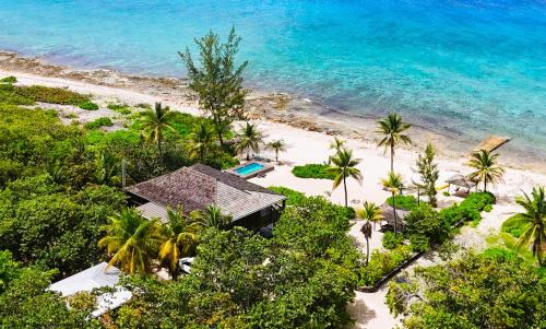 Tibbett's Turn Villa | Featherstone Estate, Cayman Brac