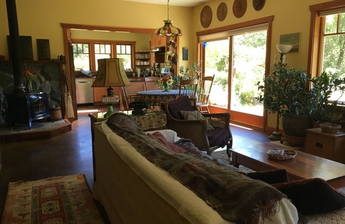 Clinton Other | FeatherStone Farm Cottage
