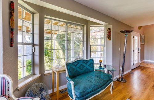 Federal Way House | Federal Way Vacation Rental Bay and Mountain Views!