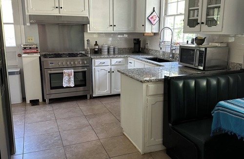 Bellevue House | Feel at Home in Music City