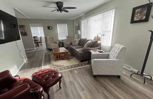 West Des Moines House | Feel at home in these completely remodeled 4 BR, 3 BA homes.