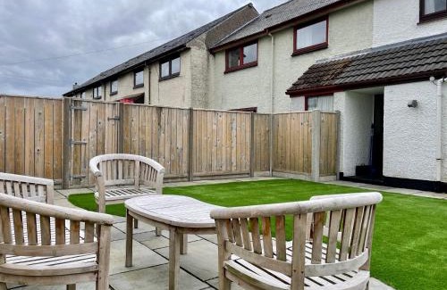 Fort William House | Feel at home while you roam