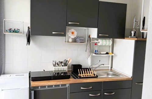 Mitte Apartment | Feel good in a modern design apartment with balcony in a prime location