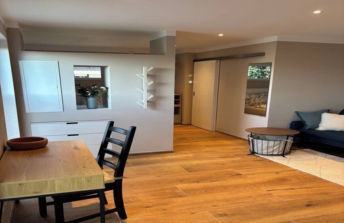 Hassfurt Apartment | Feel-good studio with balcony (30 sqm)