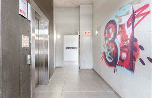 Greater Johannesburg Metropolitan Area Apartment | Feel Home Away from Home