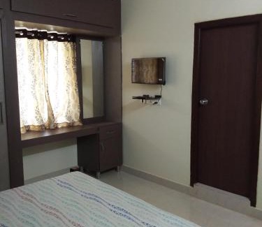 Visakhapatnam House | Feel like home -Guest House near Tenneti park
