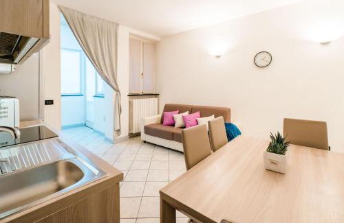 Citta Bassa Apartment | FEEL - Minimal House - Bergamo Centro