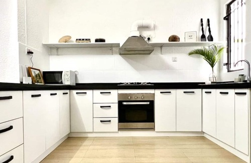 Albion House | Feel right at Home at Sea La Vie - your home away from Home.