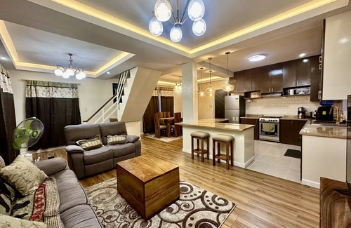Dasmarinas House | Feel right at home in the luxurious comfort of this 4 bedroom, 3 bathroom home.
