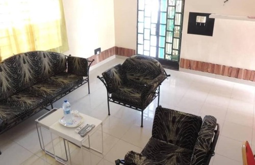 Parakou House | Feel Well Guest House