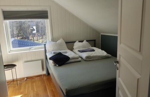 Tromso Apartment | FeelHome 4 bedrooms apartment Polarvegen