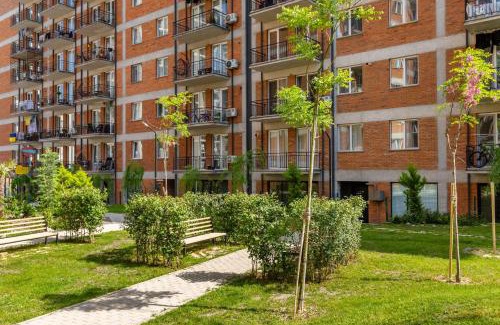 Saburtalo Apartment | Feels Like Home - 2-bedroom apartment at Jikia House