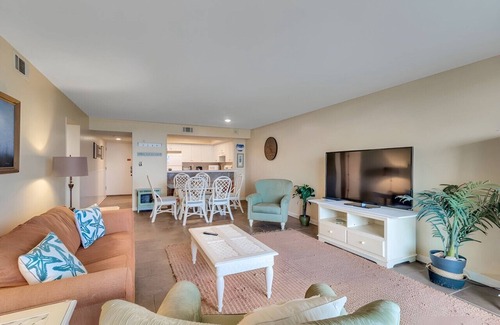 Orange Beach Condo | Feels like you are on the beach in this ground floor unit - steps from the sand!