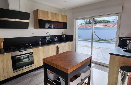 Labenne-Ocean Villa | Feet in the water