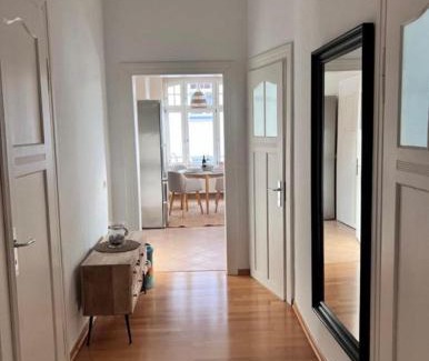 Erfurt Apartment | Feine Apartments in der Südstadt von Erfurt mit kostenlosen Stellplatz & Flasche Wein zur Begrüßung
