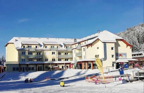 Feldberg House | Feldberg Lodge Ferienwohnung: Skilift, Tiefgarage, Whirlpool, Skischrank, uvm