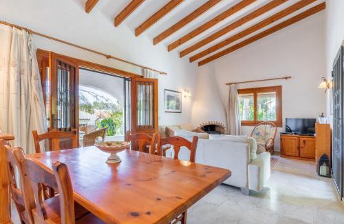 Moravit Villa | Feliz