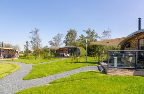Cowan Bridge Cabin | Fell View Park Escape Pods with hot tubs