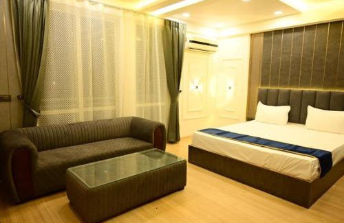Gomti Nagar Apartment | FellaFoot - Premium Apartments-Royale