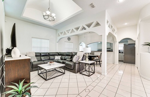 Edinburg House | Fenced Yard: Home Near Hospitals in Edinburg!