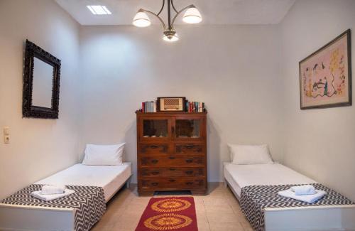 Perivolia House | Feneri Traditional House Apt 1- 20' from Elafonisi beach