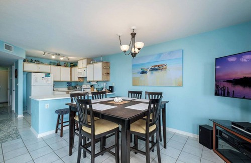 Cedar Key Condo | Fenimore Mill 5A Open Gulf View, Pool & Hot Tub!
