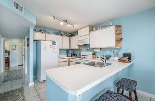 Cedar Key Condo | Fenimore Mill 5A Open Gulf View, Pool & Hot Tub!
