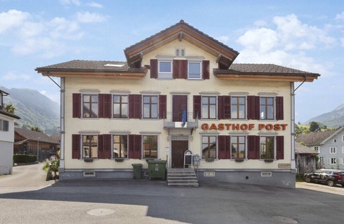 Grabs Apartment | FENUS Apartment Mountain View | Parking | Kitchen