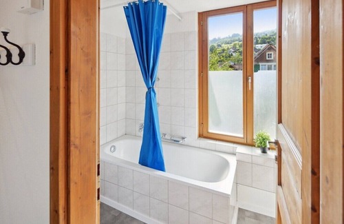 Grabs Apartment | FENUS Apartment Mountain View | Parking | Kitchen