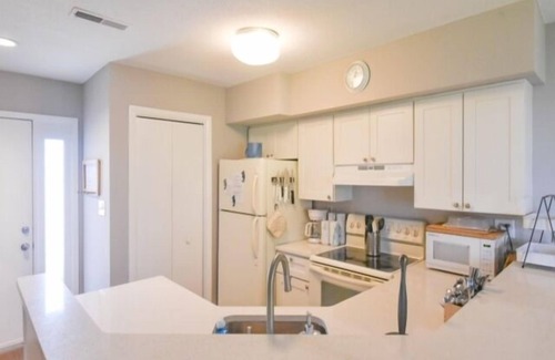 Fenwick Island Condo | Fenwick Island 2BR 2 BA Condo 1st Floor, Screened Porch, Pool and Tennis