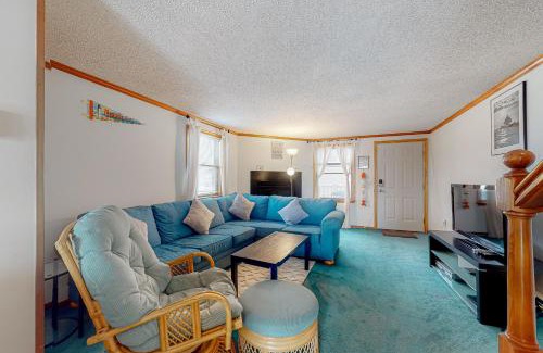 Fenwick Island Apartment | Fenwick Town Village - 606 Coastal Hwy #24