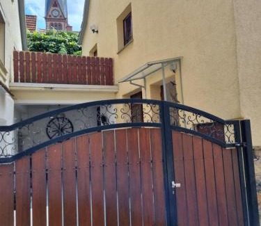 Heppenheim Apartment | Ferienwohnung Heppenheim an der Bergstraße WHG 5