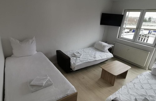 Muelheim Apartment | Ferdimesse Apartments 2