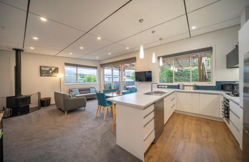 Te Anau House | Fergus Hideaway