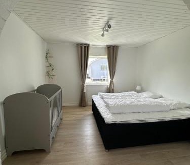 Skagen House | Feriehus Skagen - Privat parkering og Gårdhave