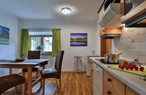 Ramsau bei Berchtesgaden Apartment | Ferienwohnung Berchtesgaden, 1-2 Personen, 55 qm, Dusche/WC, Terrasse, TV, 1 Schlafzimmer, Nichtraucher