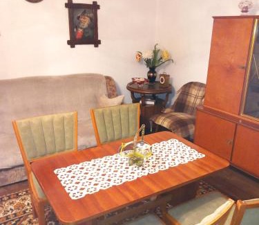Abhorn Apartment | Ferien- und Monteurwohnung Kieß