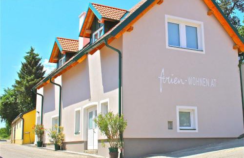 Bergern Im Dunkelsteinerwald Apartment | ferien-wohnen